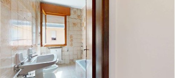 2 bedrooms Apartment in Padua, Italy No. 298623 14