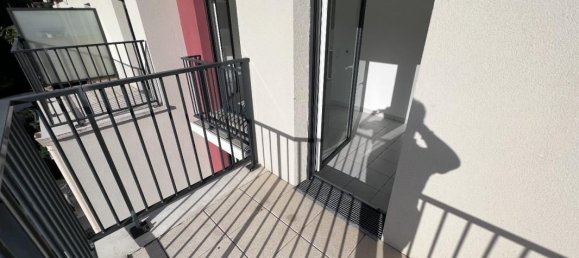 Studio in Saint-Cheron, France No. 181800 3