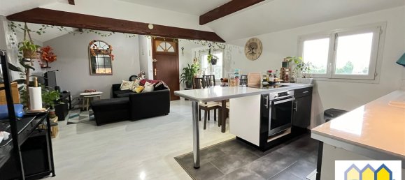 2 chambres Appartement à Louvres, France No. 174611 2