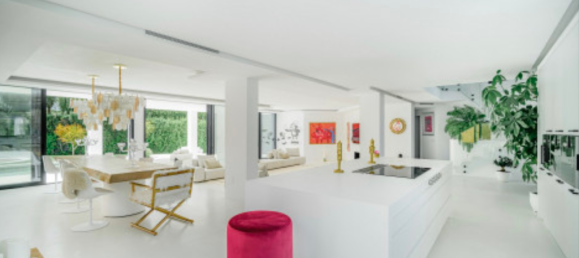 4 Schlafzimmer Villa in Marbella, Spain, Nr. 96513 12