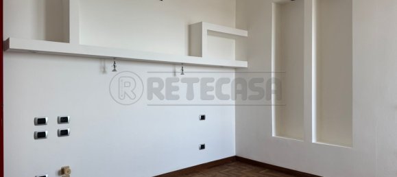 Квартира с 3 спальнями в Крема, Италия № 361960 25