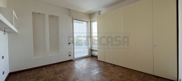 Квартира с 3 спальнями в Крема, Италия № 361960 23