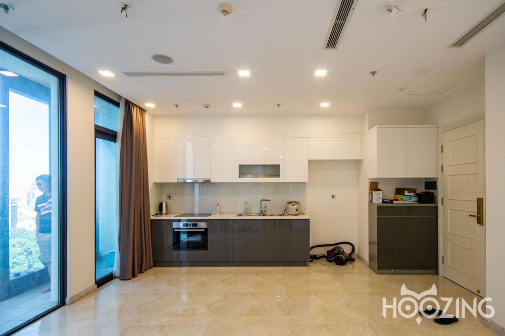 2 bedrooms Apartment in District 1, Vietnam No. 18025