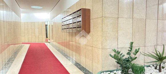 3 bedrooms Apartment in Milan, Italy No. 324766 21