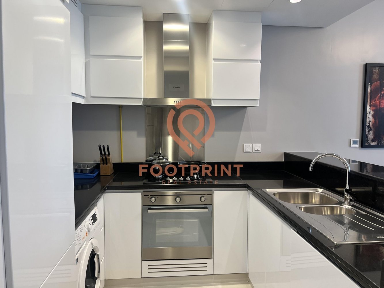 Apartamento de 2 dormitorios en Dubai, UAE No. 24606