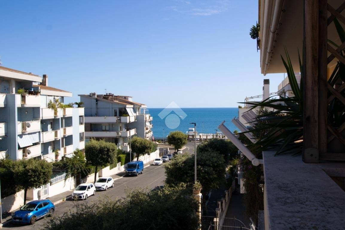 2 Schlafzimmer Wohnung in Santa Marinella, Italy, Nr. 375466