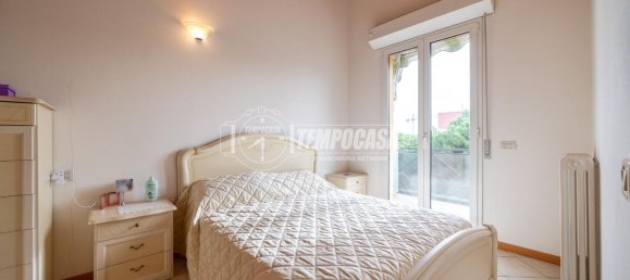 5 rooms Apartment in Misano Adriatico, Italy No. 7056 15