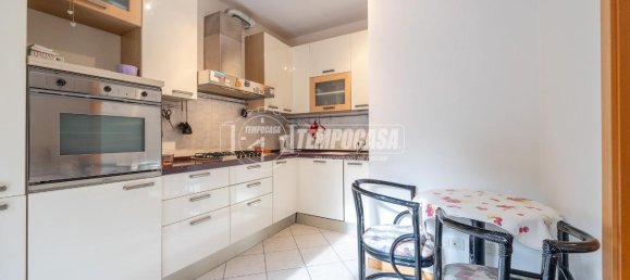 5 rooms Apartment in Misano Adriatico, Italy No. 7056 11