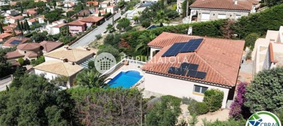 3 bedrooms House in Palau-saverdera, Spain No. 169714 4