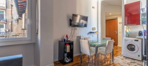 1 bedroom Apartment in Milan, Italy No. 281746 2
