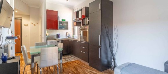 1 bedroom Apartment in Milan, Italy No. 281746 3
