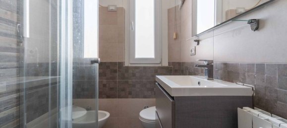 1 bedroom Apartment in Milan, Italy No. 281746 16