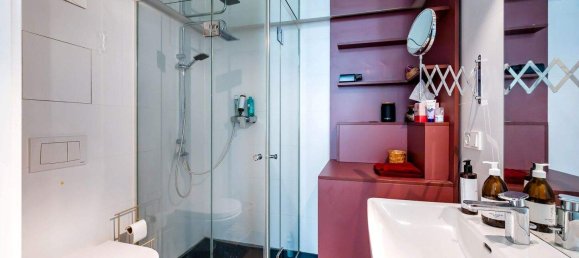 Studio in Josefstadt, Austria No. 131112 4