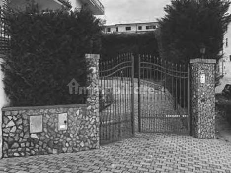 2-salle Appartement à Cassano all'Ionio, Italy No. 283141