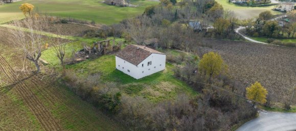 8-Zimmer Haus in Fabriano, Italy, Nr. 61906 7