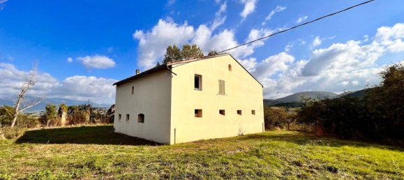 8-Zimmer Haus in Fabriano, Italy, Nr. 61906 11