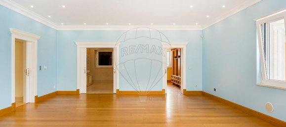 5 bedrooms House in Sintra, Portugal No. 46854 16