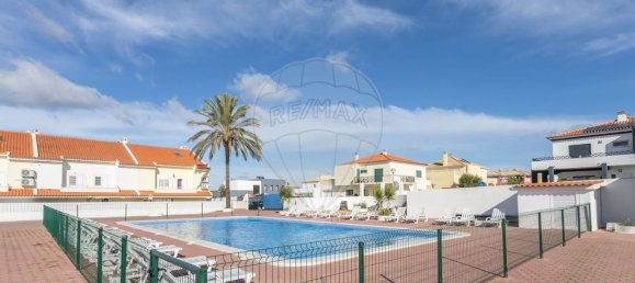 258m² Warehouse in Setubal, Portugal No. 70649 30