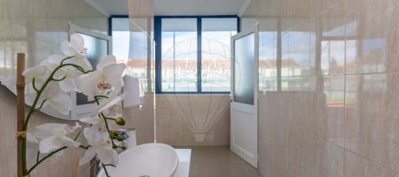 258m² Warehouse in Setubal, Portugal No. 70649 33