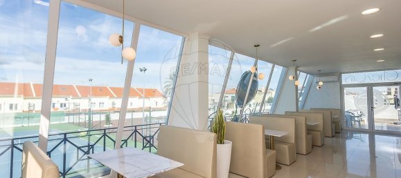 258m² Warehouse in Setubal, Portugal No. 70649 4