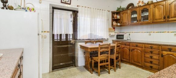 5 Schlafzimmer Haus in Amadora, Portugal, Nr. 122923 24