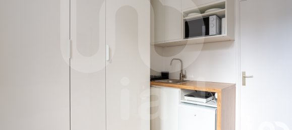 Studio in Paris, France No. 346881 5