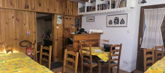 3 Schlafzimmer Haus in Vittel, France, Nr. 94755 14