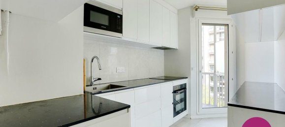 3 bedrooms Apartment in Courbevoie, France No. 297037 5