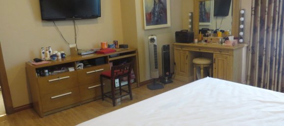 4 bedrooms Apartment in Hoan Kiem, Vietnam No. 5590 5