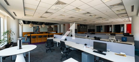 Офис 539.2м² в Дубай, ОАЭ № 107853 12