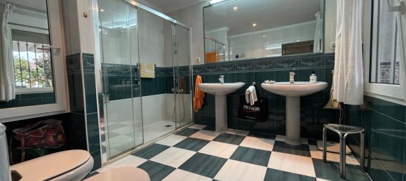 Вилла с 4 спальнями в Бенальмадена, Испания № 166858 13