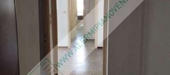Apartamento T2 em Milan, Italy N.º 373141 4