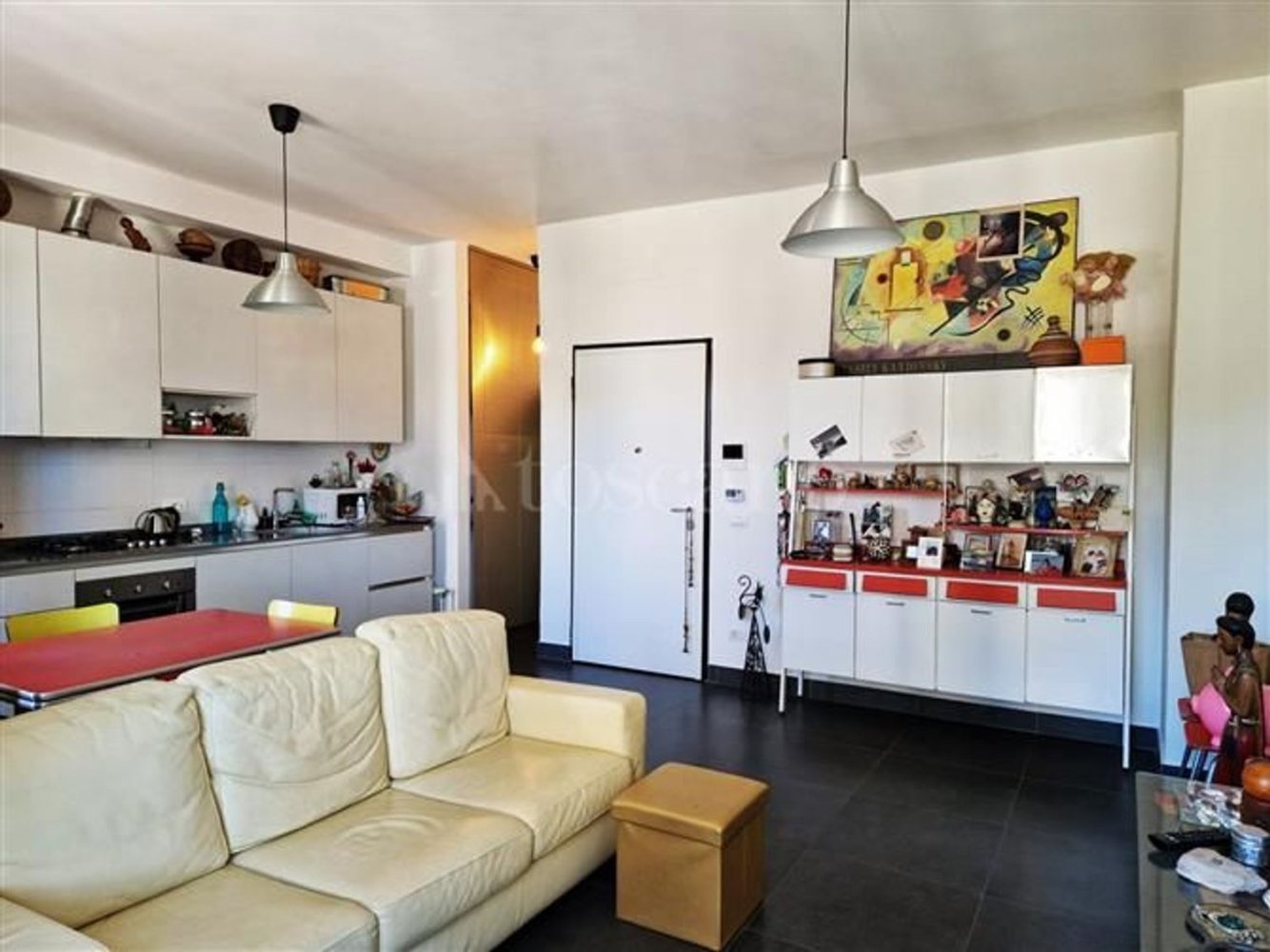 2 bedrooms Apartment in Florence, Italy No. 393889