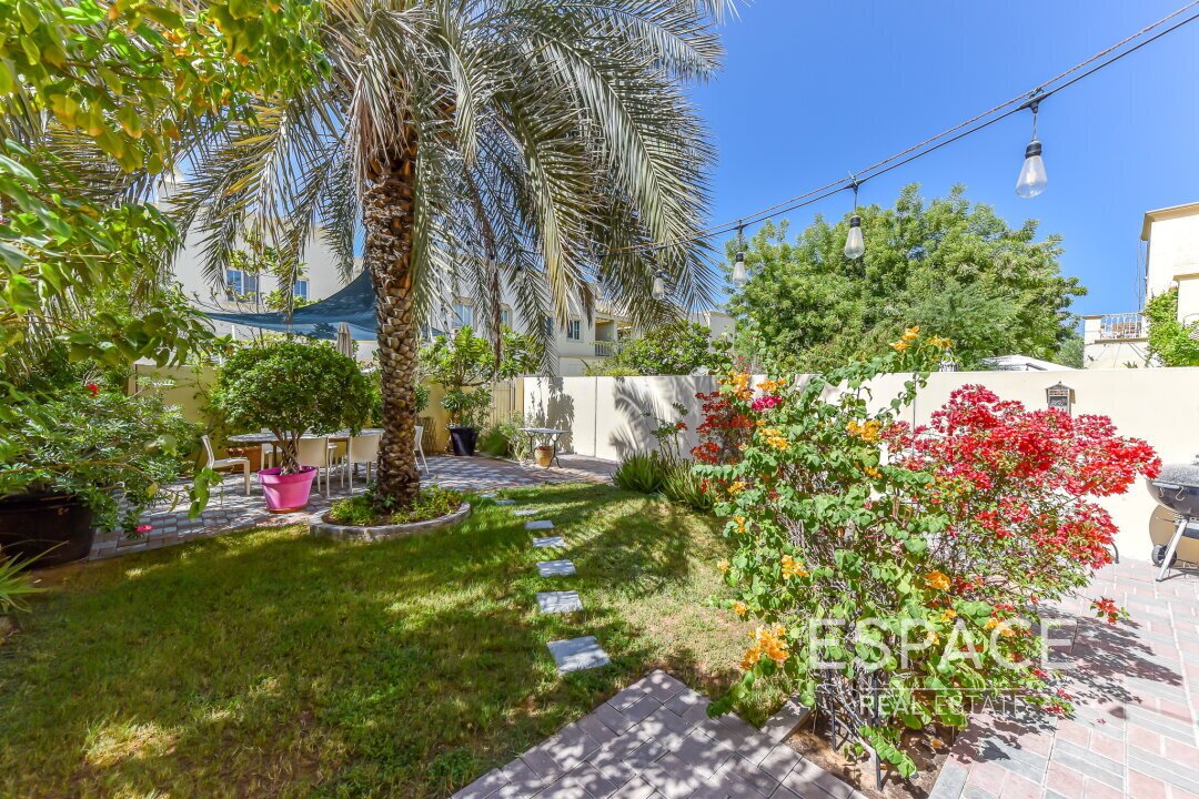 3 bedrooms Villa for sale in The Springs, Dubai, UAE № 106056