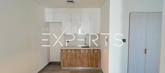 5 bedrooms Villa in Yas Island, UAE No. 56751 5