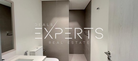 5 bedrooms Villa in Yas Island, UAE No. 56751 4