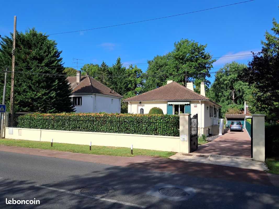 3 chambres Maison à Dammarie-les-Lys, France No. 333511