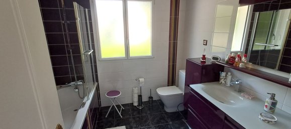 3 chambres Maison à Dammarie-les-Lys, France No. 333511 10