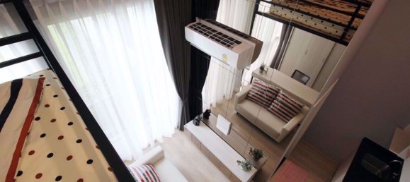 1 bedroom Duplex in Huai Khwang, Thailand No. 9879 3