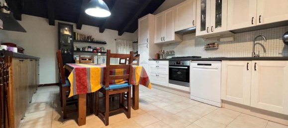 Квартира с 3 спальнями в Будрио, Италия № 83442 11