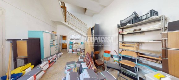 Apartamento de 2 dormitorios en Surbo, Italy No. 331801 35