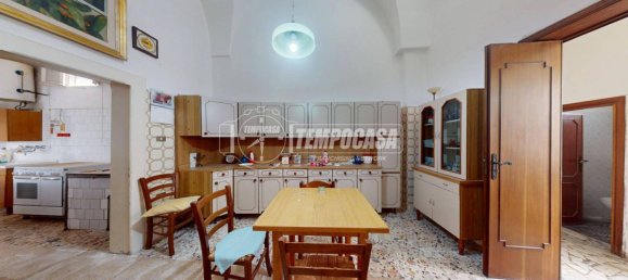 Apartamento de 2 dormitorios en Surbo, Italy No. 331801 20