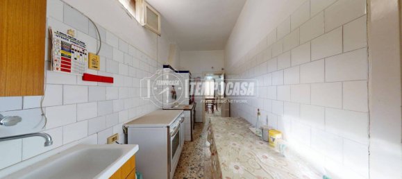 Apartamento de 2 dormitorios en Surbo, Italy No. 331801 33