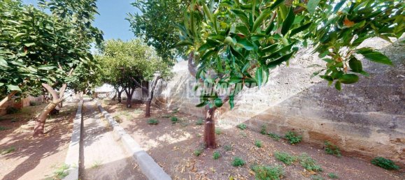 Apartamento de 2 dormitorios en Surbo, Italy No. 331801 6