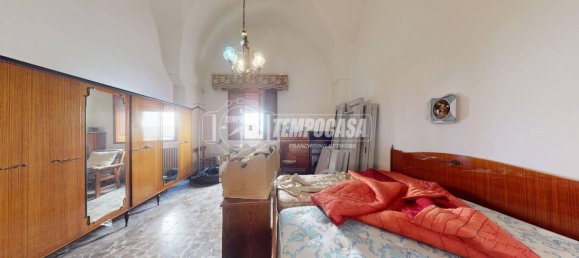 Apartamento de 2 dormitorios en Surbo, Italy No. 331801 30