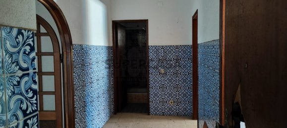 Здание с 6 спальнями в Карташу, Португалия № 155046 2