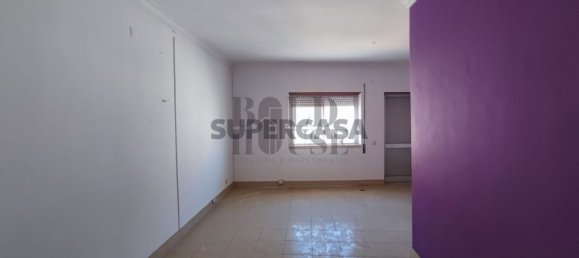 Здание с 6 спальнями в Карташу, Португалия № 155046 3