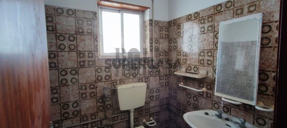 Здание с 6 спальнями в Карташу, Португалия № 155046 4