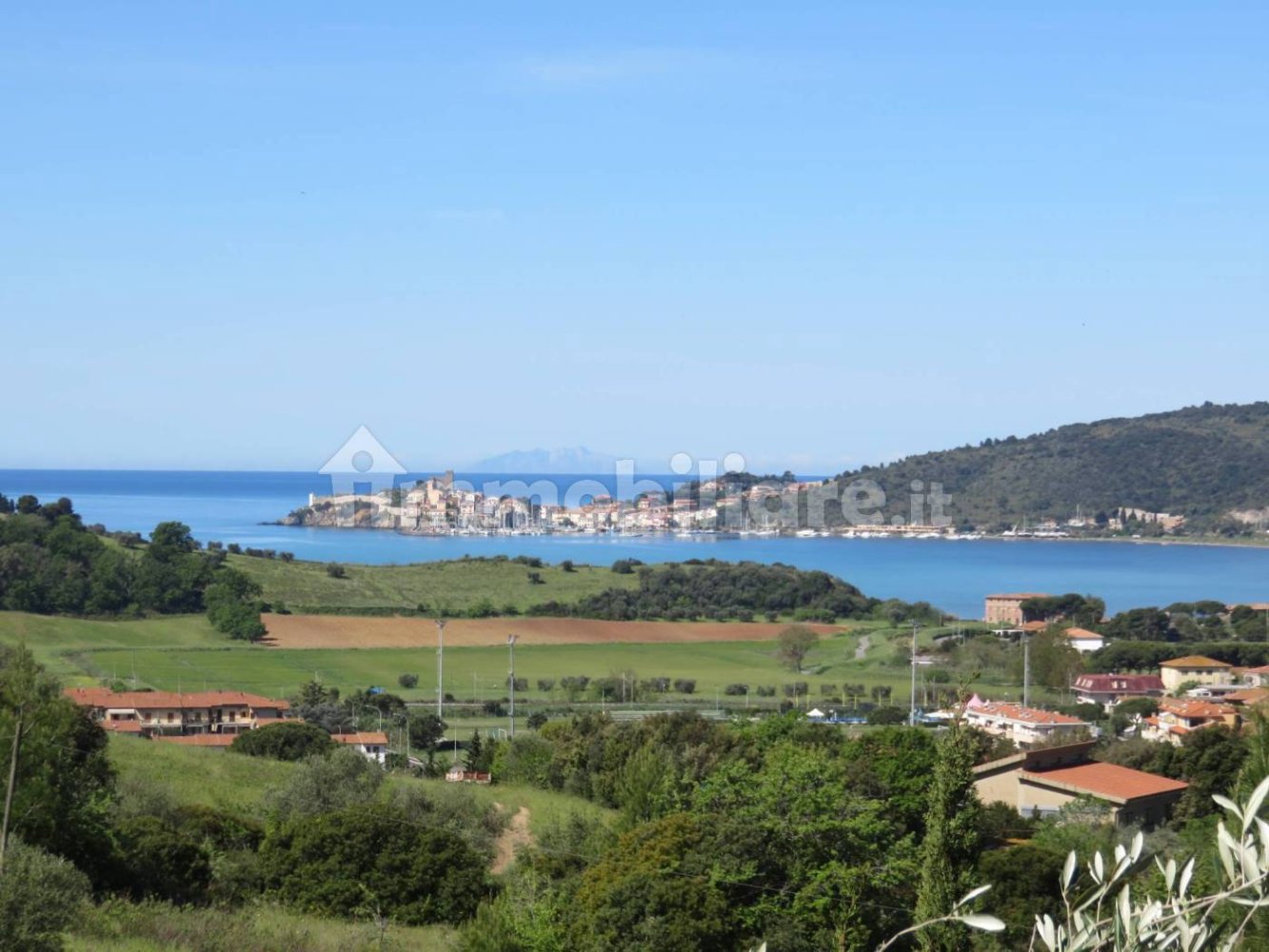 4 bedrooms Villa in Orbetello, Italy No. 66145