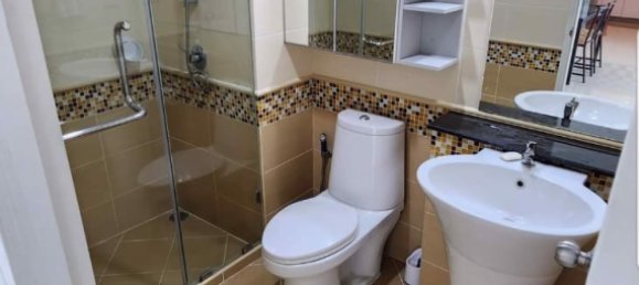 Apartamento com 2 quartos em condomínio em Khlong Toei, Thailand N.º 10790 13